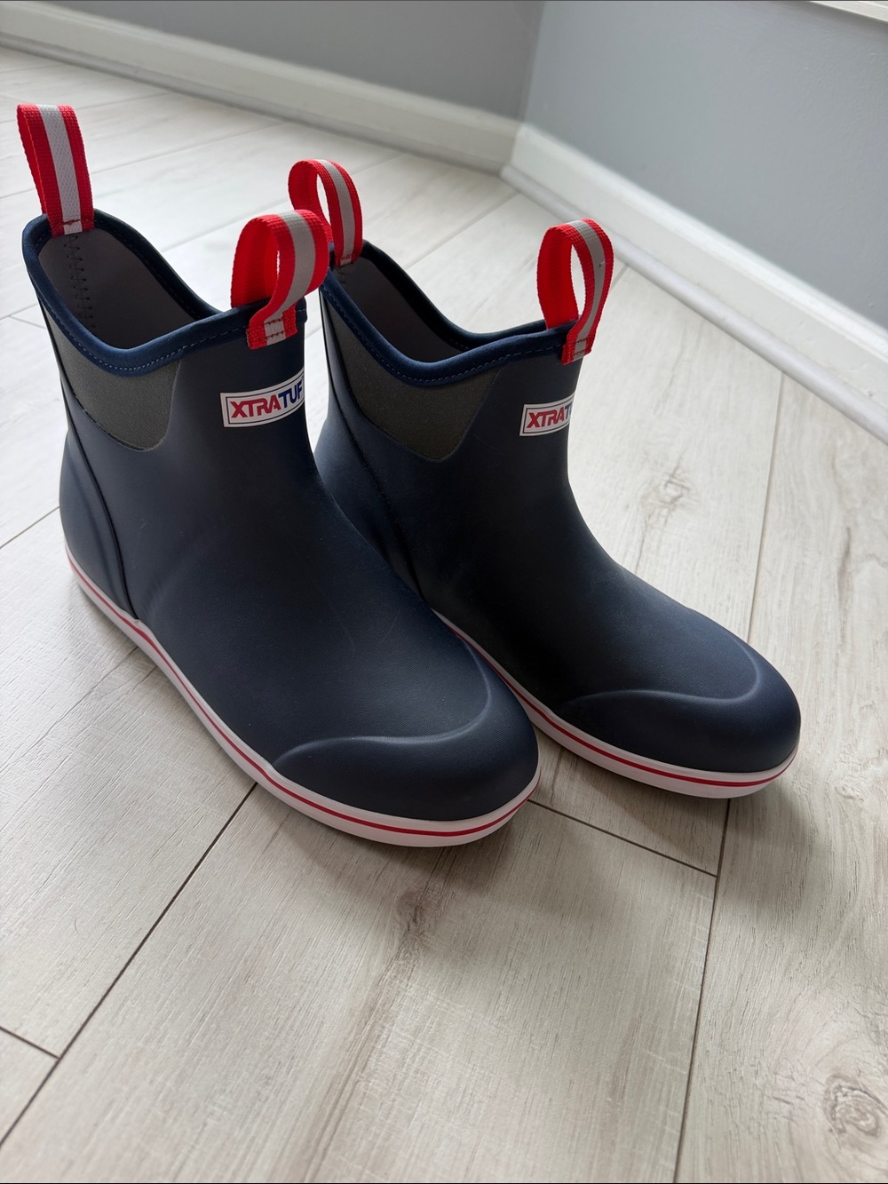 XTRATUF Ankle Deck Boots Men’s 9 MWomen’s 11/12 W